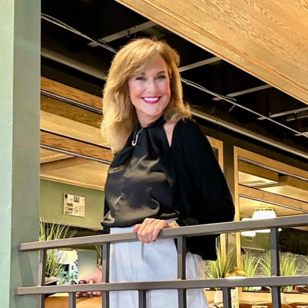 Headshot of Anne Zadick