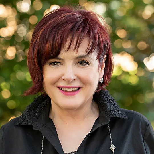 Janis Wilson, Agent in  - Compass