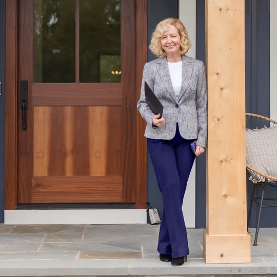 Pat Cunningham, Agent in  - Compass