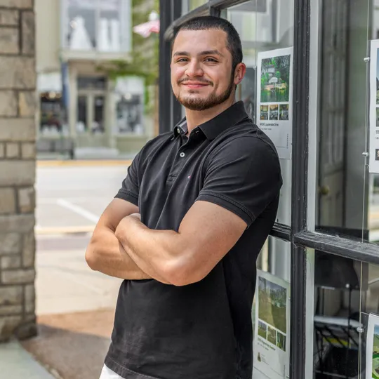 Alexander Resendiz, Agent in  - Compass