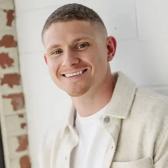 Eddie McDonough, Agent in  - Compass