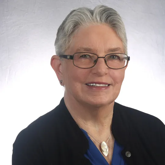 Beth Brewer, Agent in  - Compass