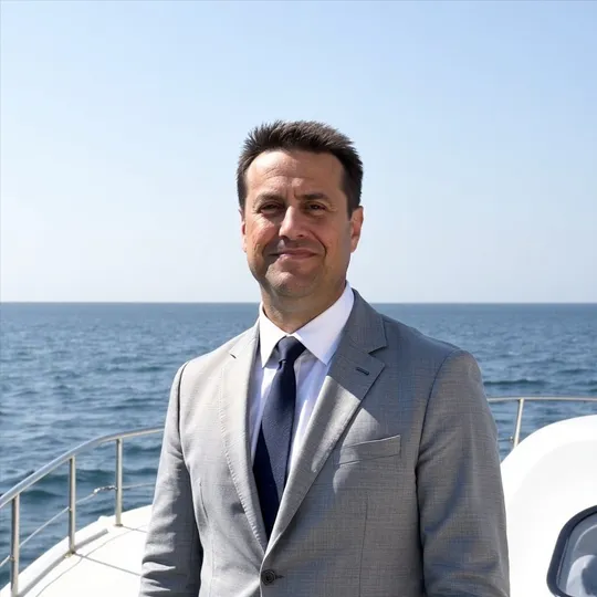 Jeremy Dunham, Agent in  - Compass