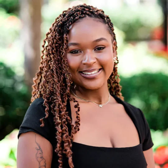 Arrey Stewart, Agent in  - Compass