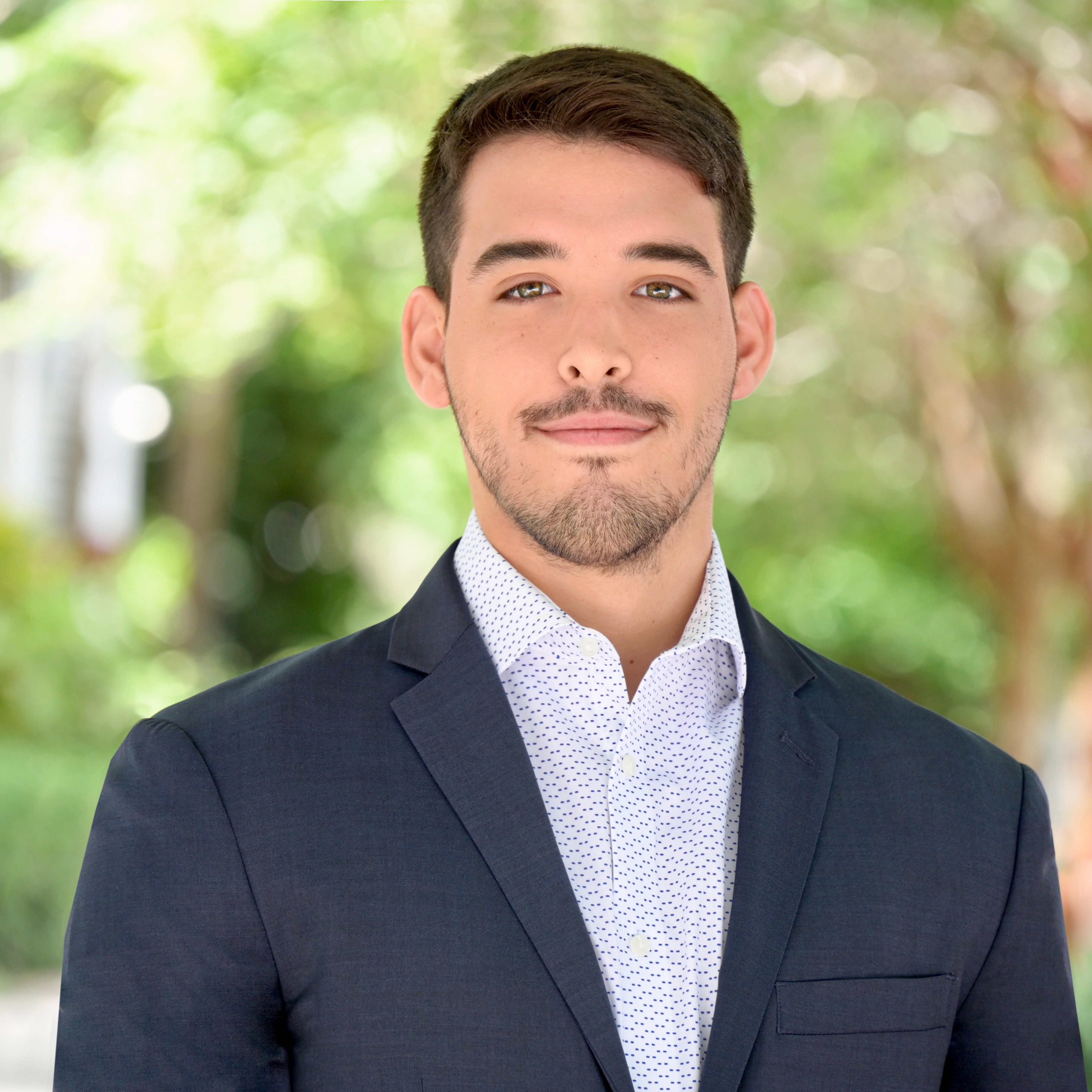 Headshot of Andres Cuadriello