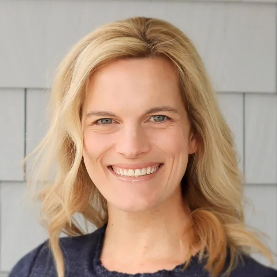 Natalie Williams, Agent in  - Compass