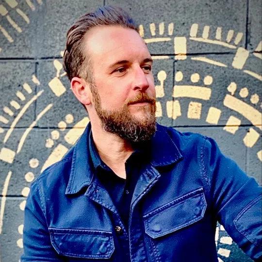 Kenneth Farah, Agent in  - Compass