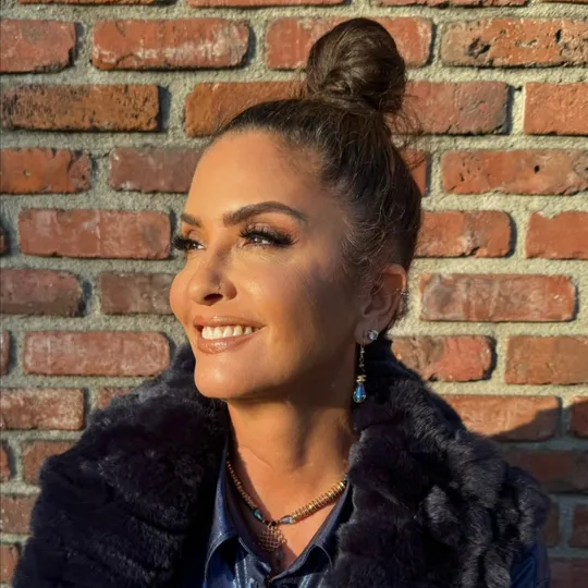 Rena Braud, Agent in  - Compass