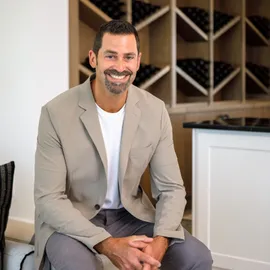 Michael DaSilva, Agent in  - Compass