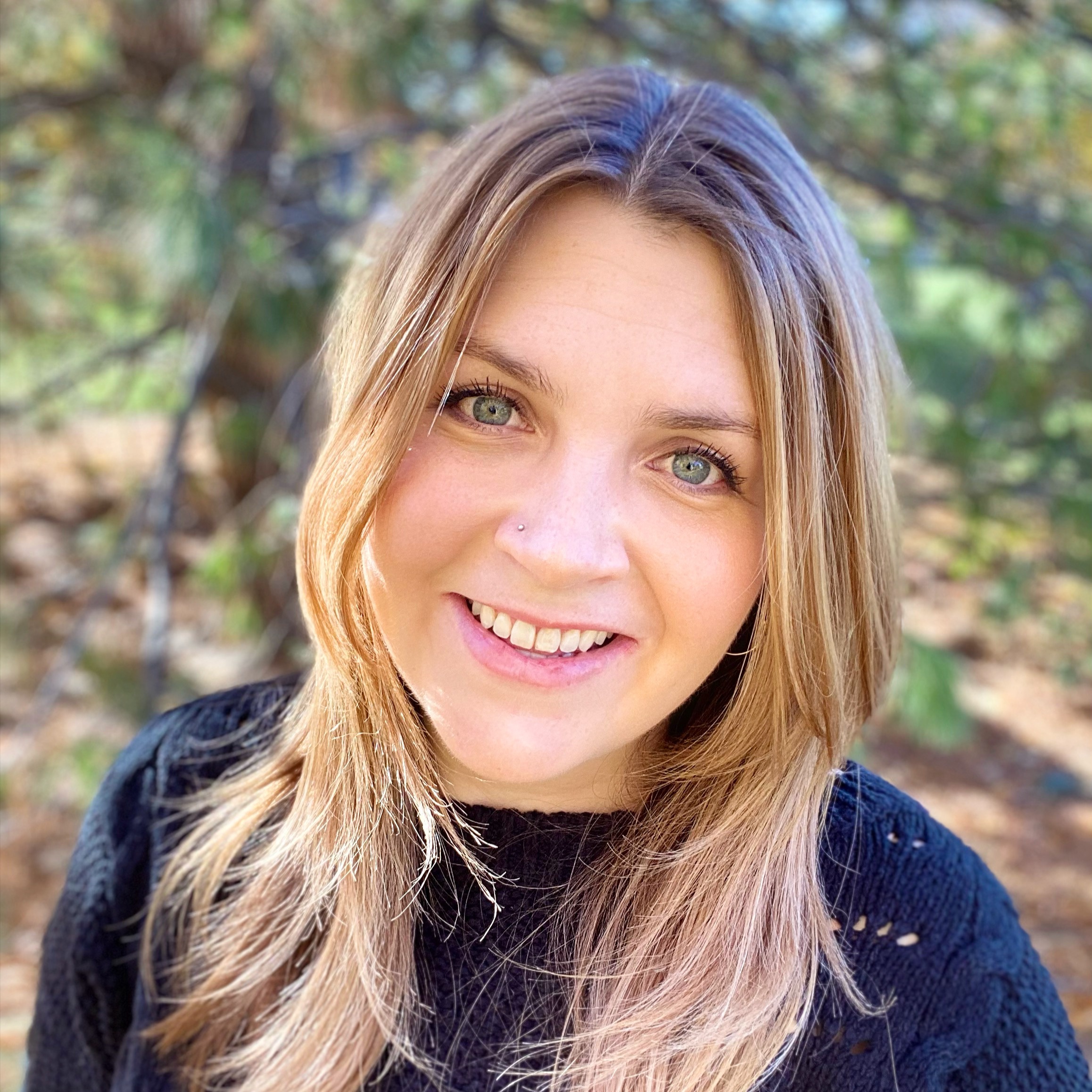 Headshot of Alexis Musselman