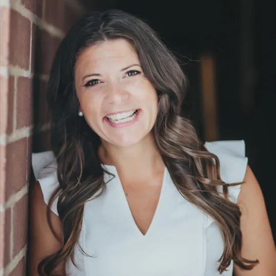 Nicole Milford, Agent in  - Compass