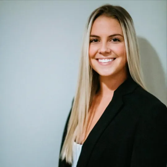 Katie Nunheimer, Agent in  - Compass