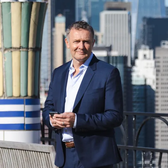 Zsolt Bene, Agent in  - Compass