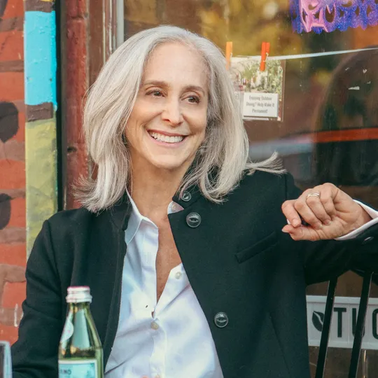 Perri DeFino, Agent in  - Compass