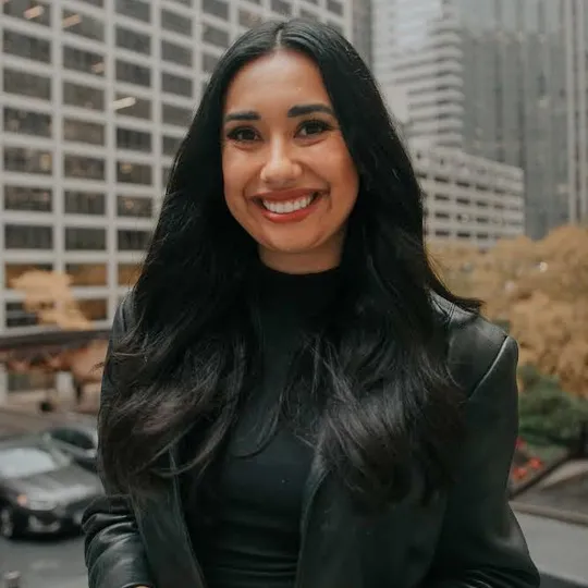 Caira Button, Agent in  - Compass