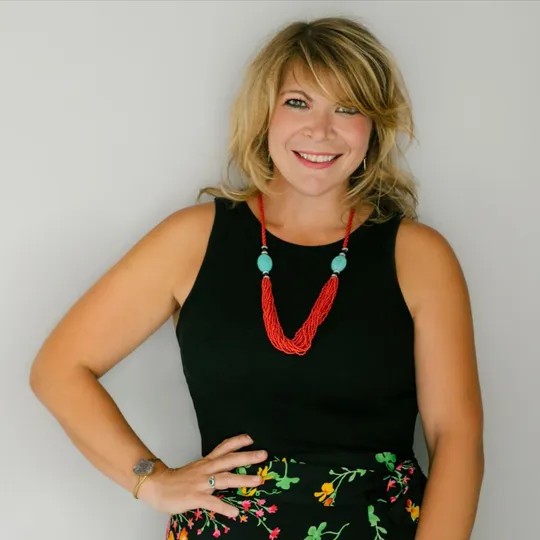 Megaan Pelaar, Agent in  - Compass