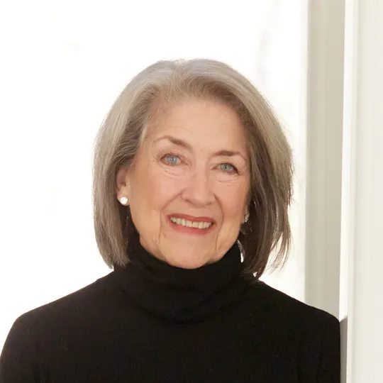 Chichi Mayhew, Agent in  - Compass