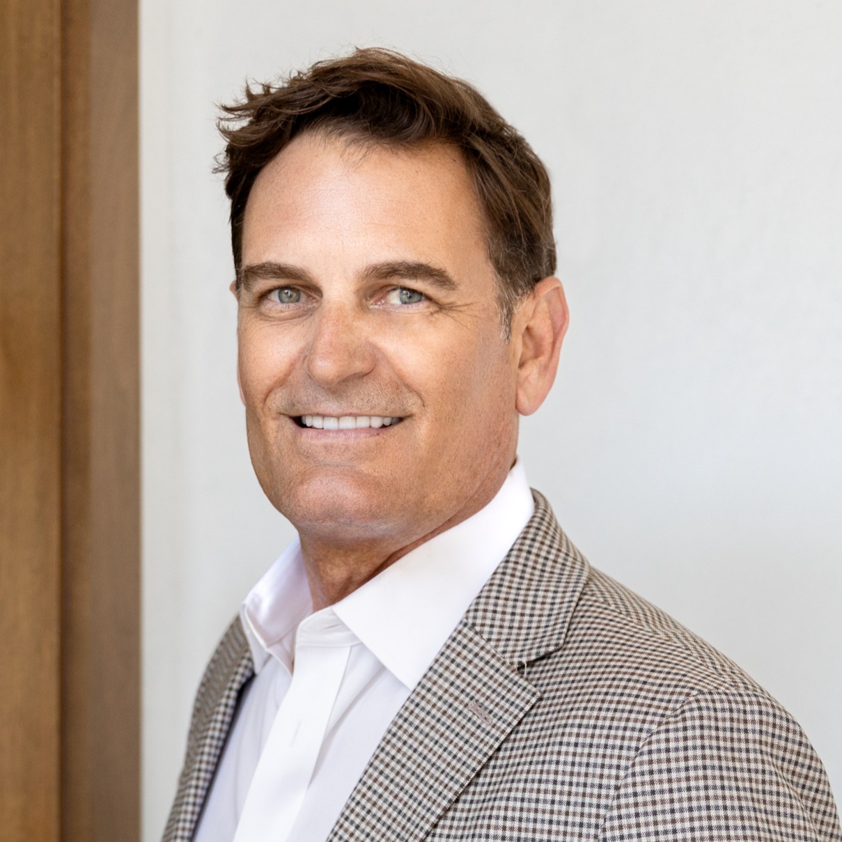 Headshot of Bruce Miller