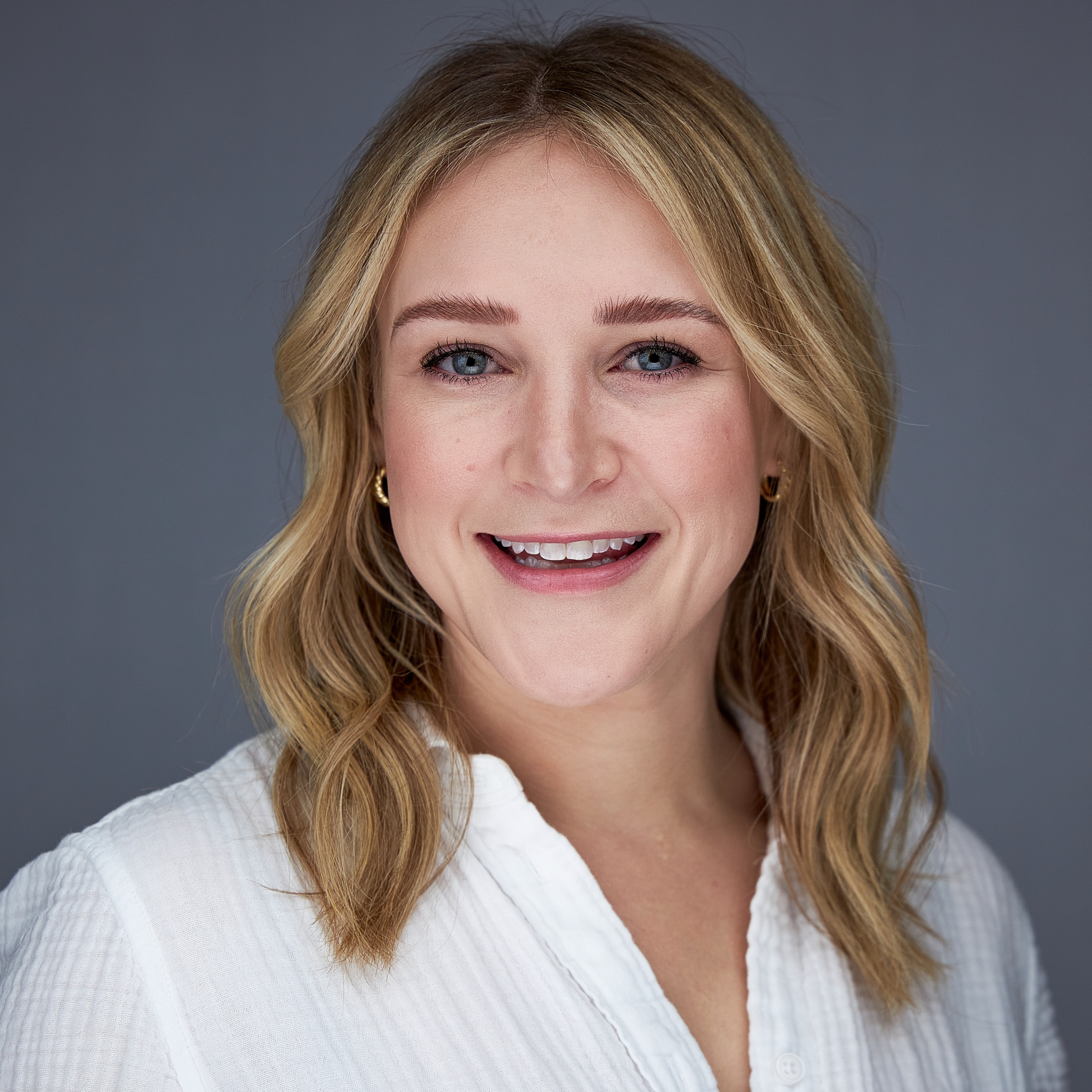 Headshot of Lauren Cotlar