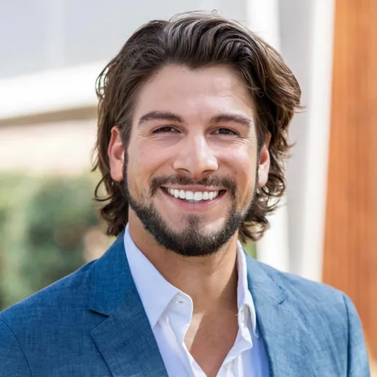 Ben Pinel, Agent in  - Compass