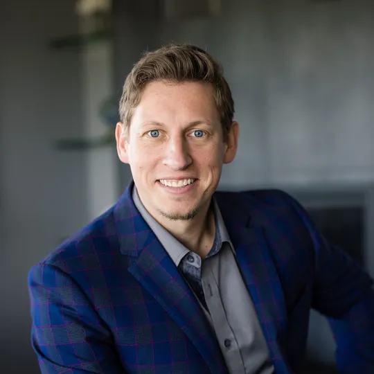 Mark Cernan, Agent in  - Compass