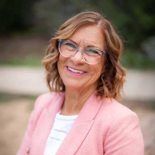 Ann McKinney, Agent in  - Compass