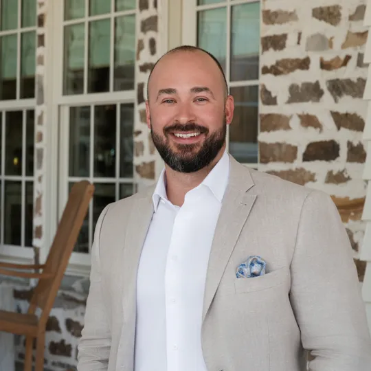 Ben Lastra, Agent in  - Compass