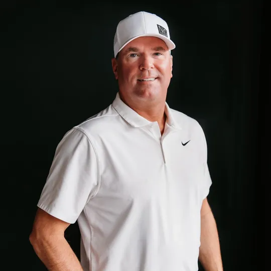 Tom Nevers, Agent in  - Compass