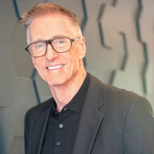 Ed Holmes, Agent in  - Compass