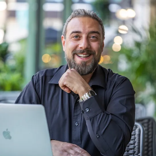 Chad Char, Agent in  - Compass