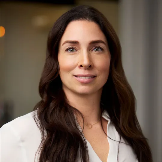 Corinna Deigan, Agent in  - Compass