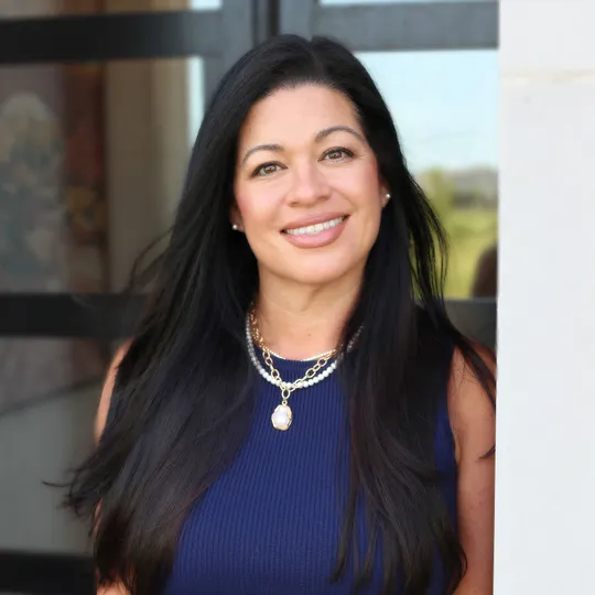 Melanie Hutson, Agent in  - Compass