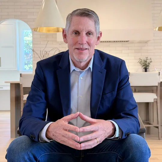 Roger Bradley, Agent in  - Compass