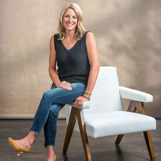 Shanna Evans, Agent in  - Compass