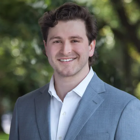 Kyle Rumberger, Agent in  - Compass