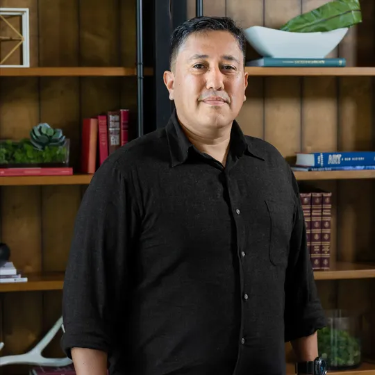 Diego Vergara, Agent in  - Compass