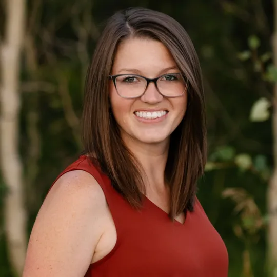 Chloe Pierce, Agent in  - Compass