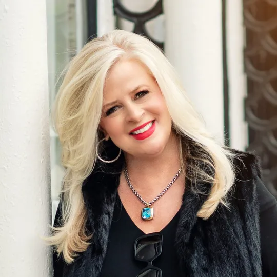 Cathy Browne, Agent in  - Compass