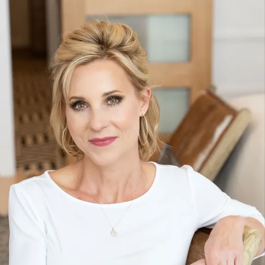 Meleah Wehman, Agent in  - Compass