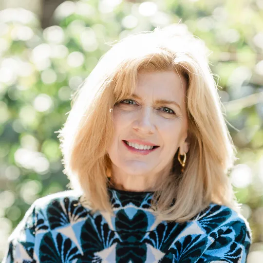 Valerie Bertsch, Agent in  - Compass