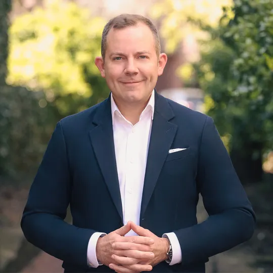 Jeff Stineback, Agent in  - Compass