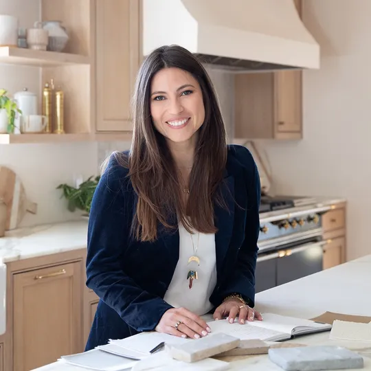 Lauren Steinberg, Agent in  - Compass