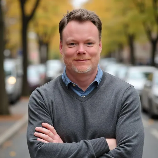 Bill Hynes, Agent in  - Compass