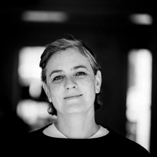 Maria Saha, Agent in  - Compass