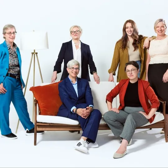 Ellen + Janis x Common Ground Collective, Agent in  - Compass