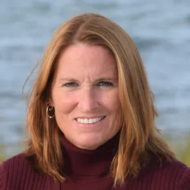Danielle Chaulk, Agent in  - Compass