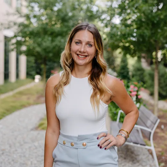 Vitaliia Matiiuk Basteri, Agent in  - Compass