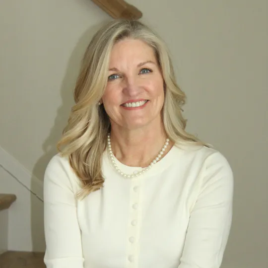 Jennifer Braun, Agent in  - Compass