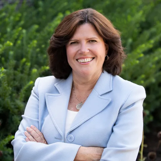 Lorna Kaim, Agent in  - Compass