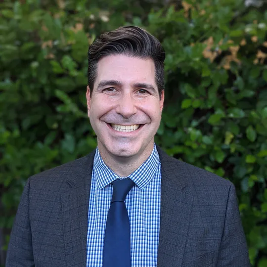 Kenton Haleem, Agent in  - Compass